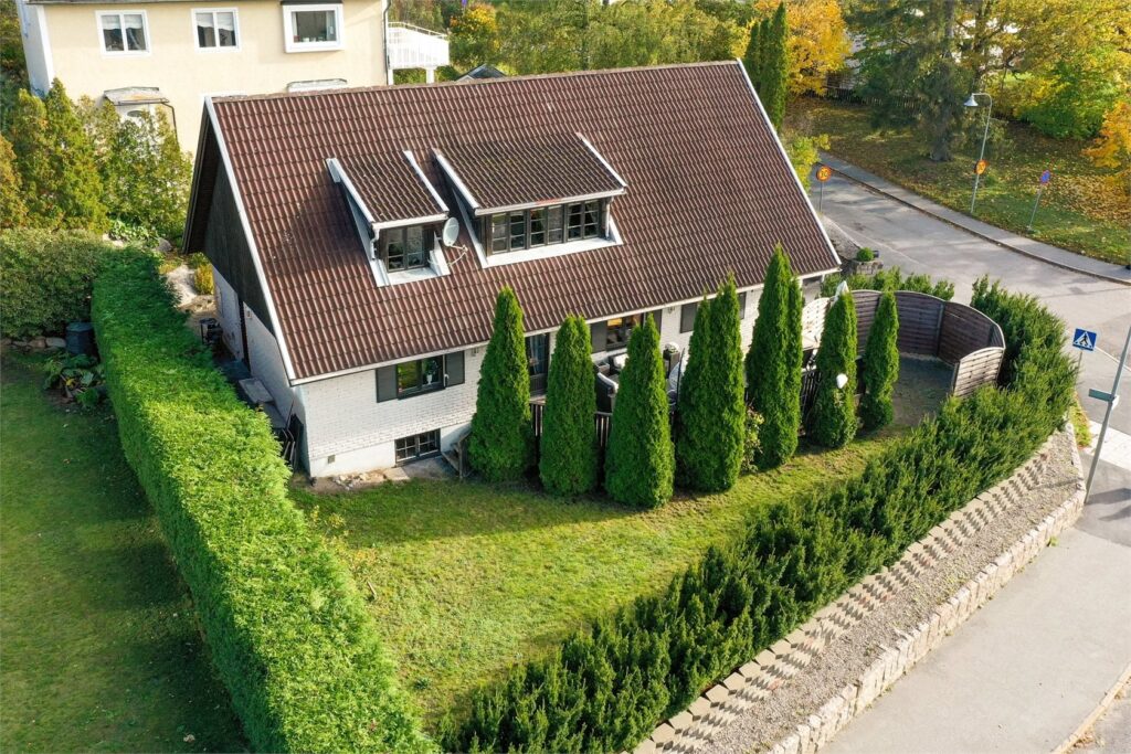 Nybyggnation attefallshus lösvirke. Älvsjö Hökmossen