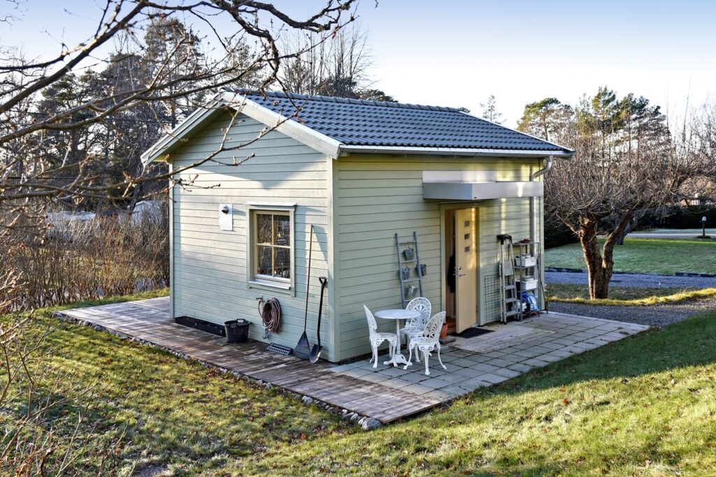 Byggnation med bolundare med loft. Huddinge Fullesta